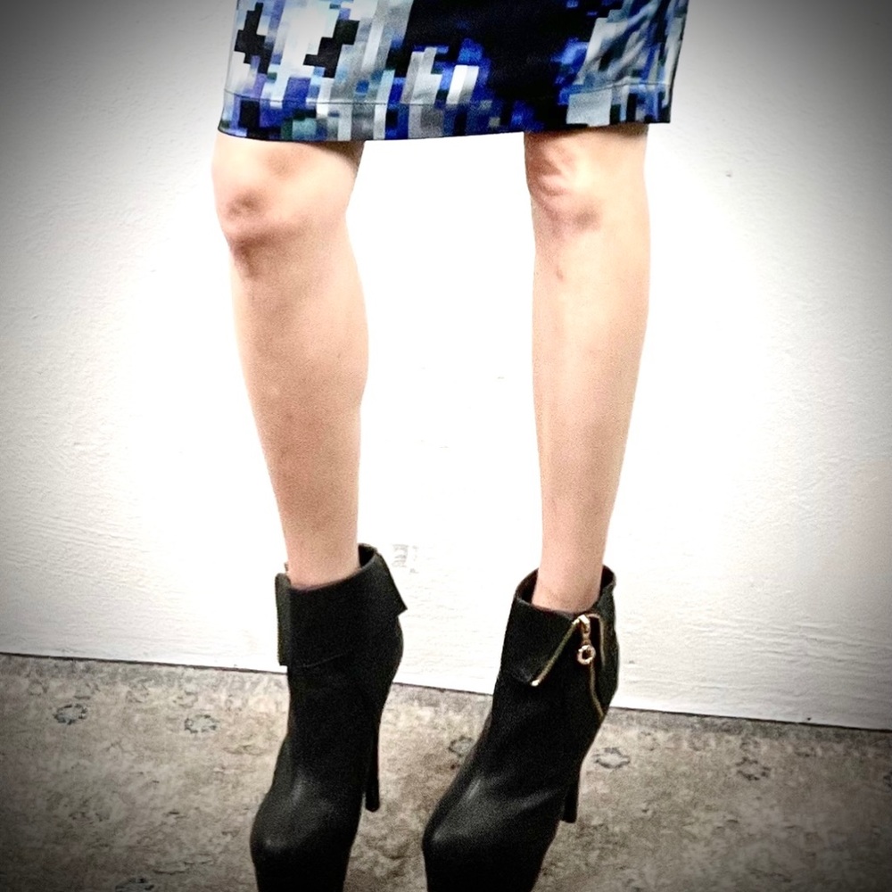 A.X.N.Y. | 🖤 Black Faux Leather Zip-Up Stiletto Platform Heels Ankle Boots - Picture 12 of 12